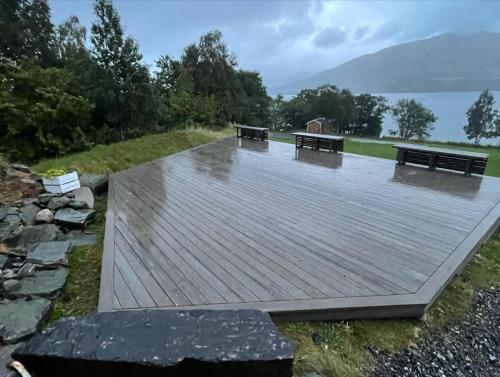 Da var nok et oppdrag fullført Denne gangen med Møre Royal concise terrassebord